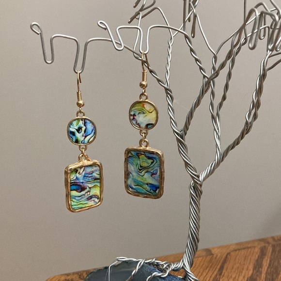 Tie Dye Earring’s - Picture 2 of 3